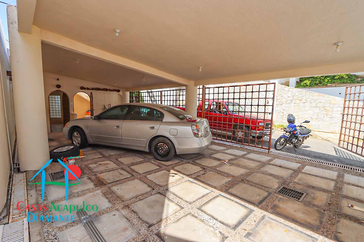 Casa Escorpio - Estacionamientos 4 Casa Escorpio - Estacionamientos 4