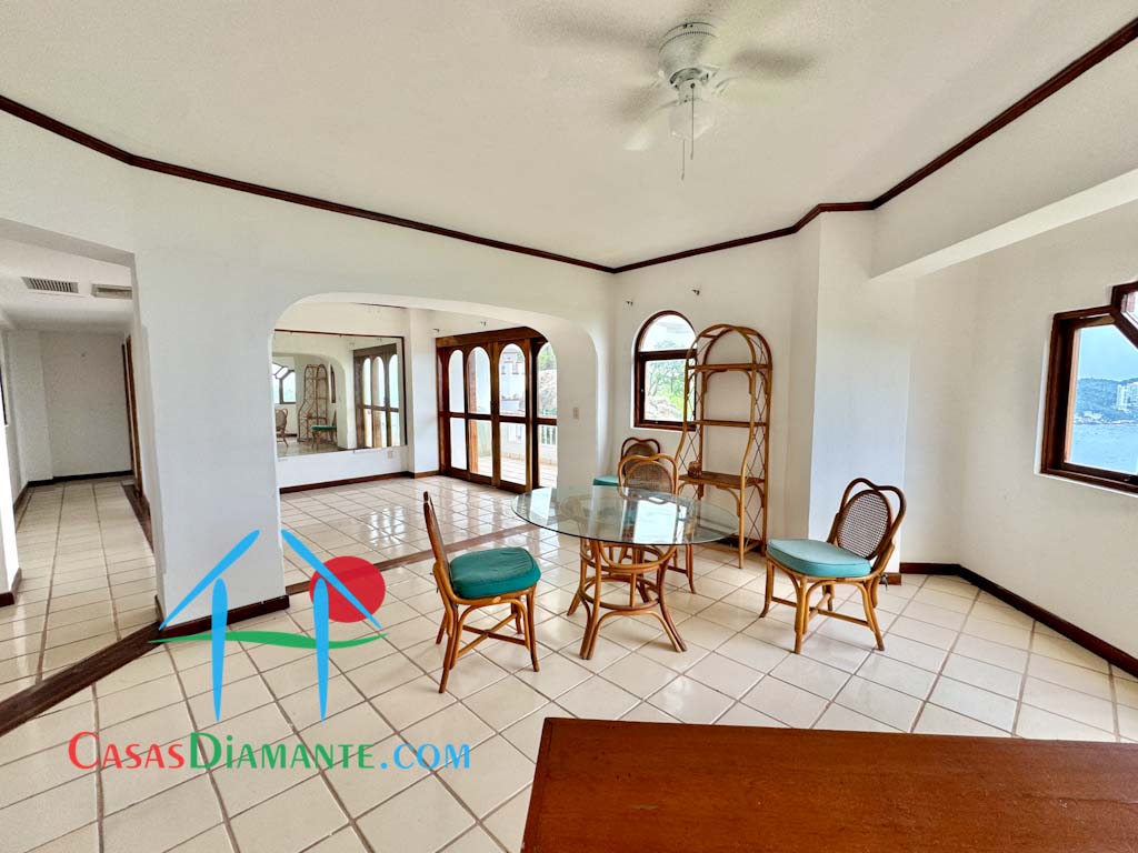 Torre Montemayor 302 - Estancia 2