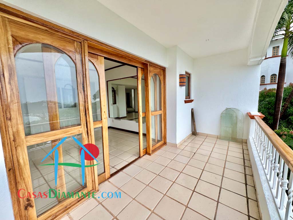 Torre Montemayor 302 - Terraza 4
