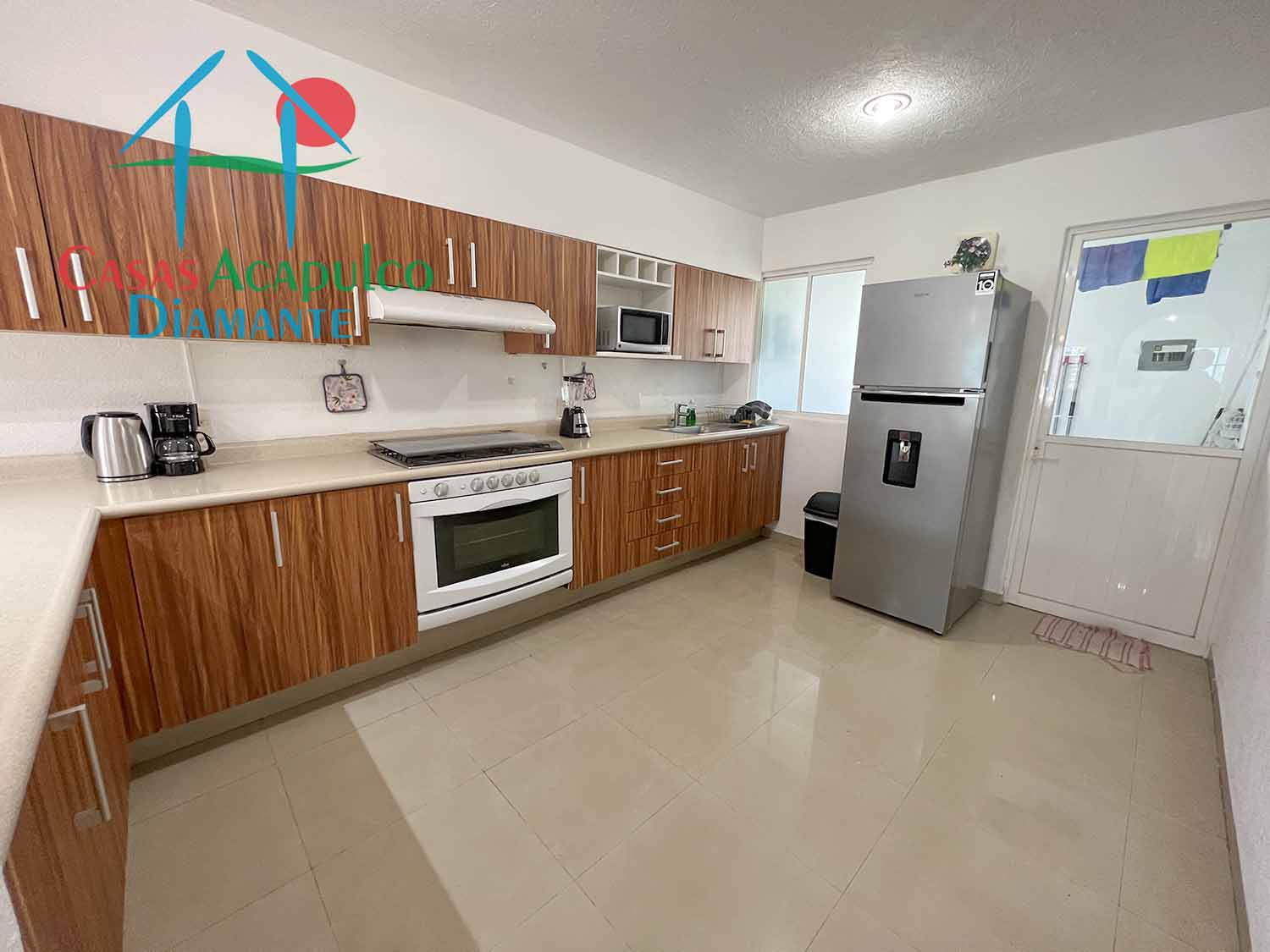 Diamante Lakes Rubí 218 - Cocina 2