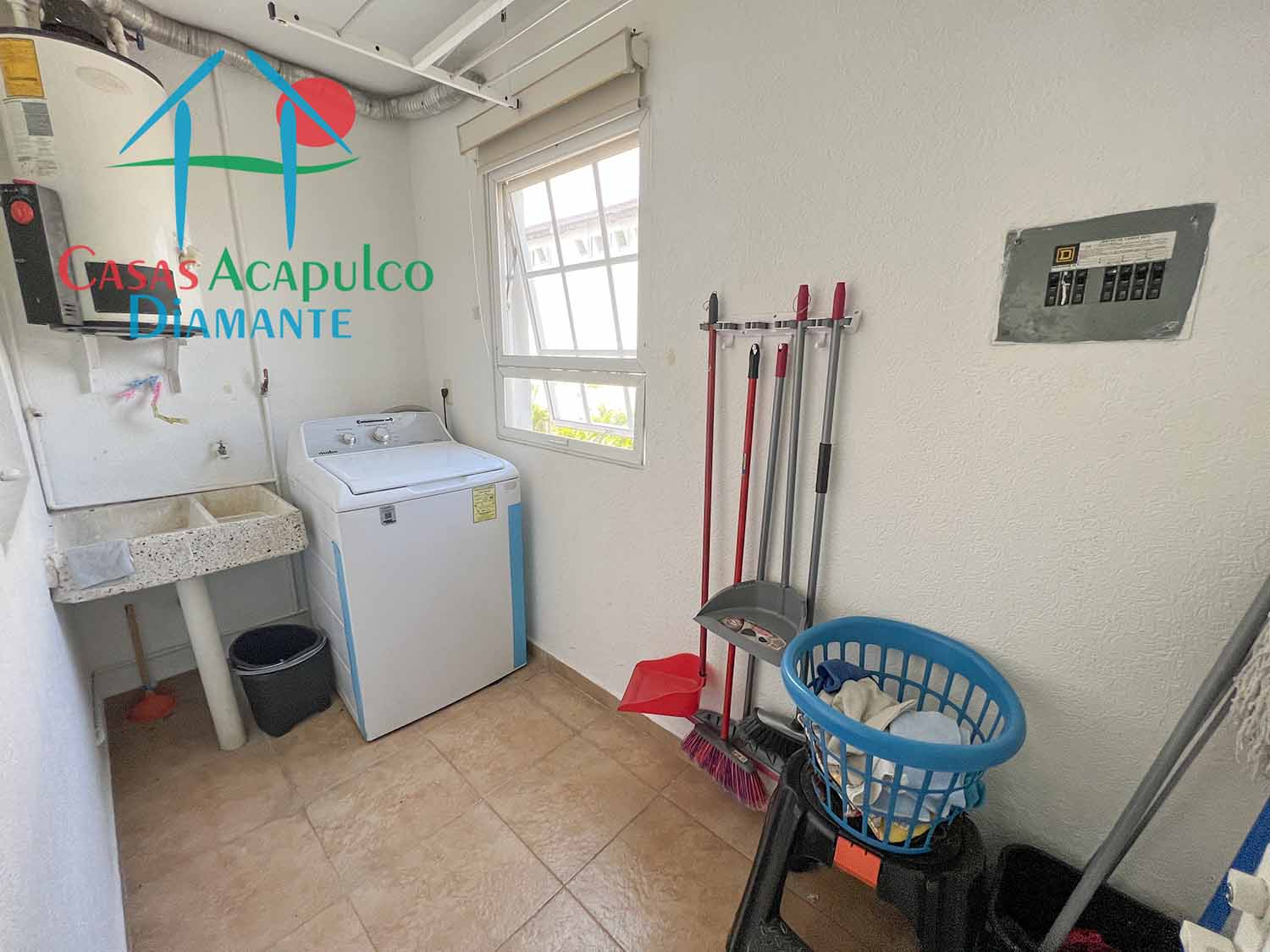 Diamante Lakes Rubí 218 - Lavandería 1