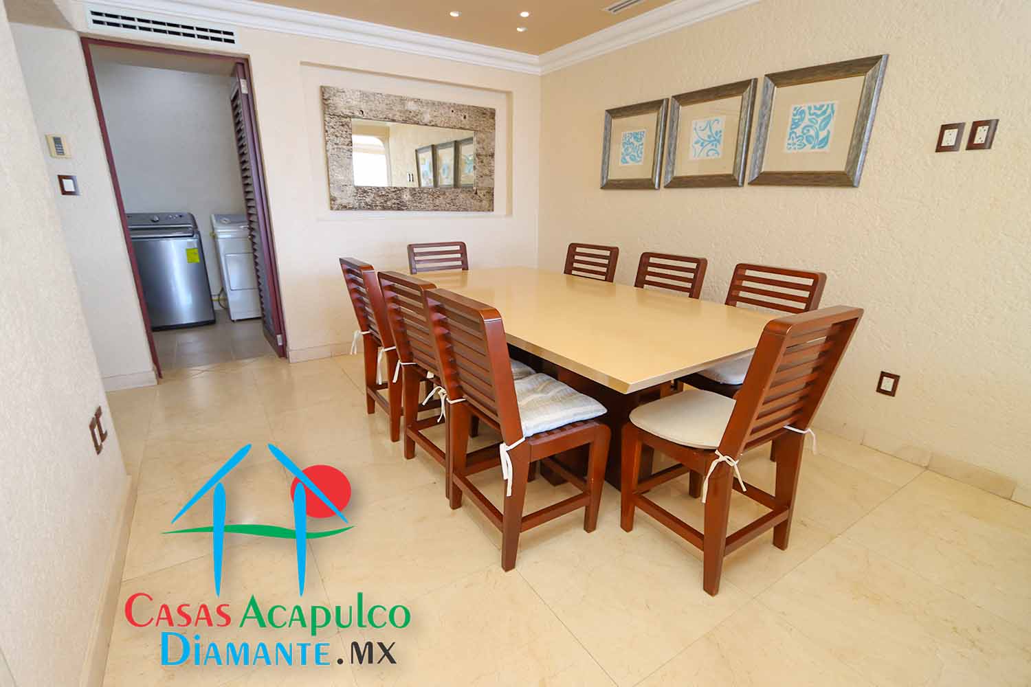 Villa Emiliano - Comedor 1