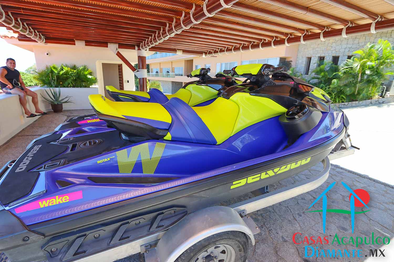 Villa Emiliano - Estacionamiento 3