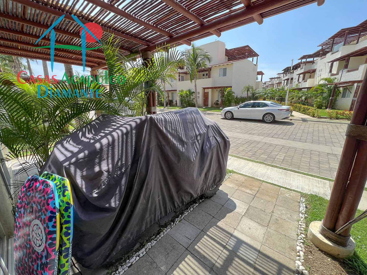 Residencial Terrasol Diamante Sol 155 - Estacionamiento 2