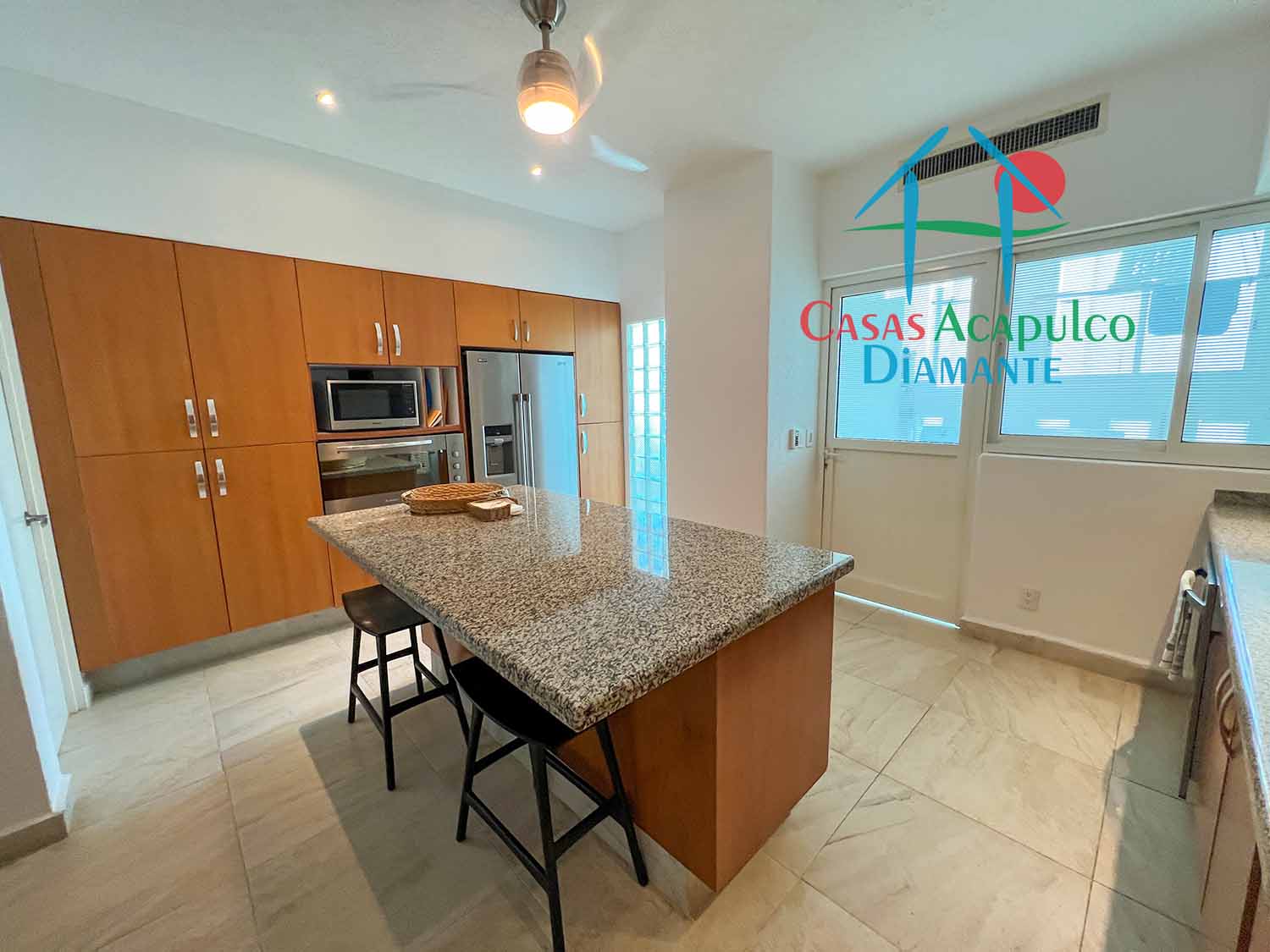 Dos Soles T3 201 - Cocina 9