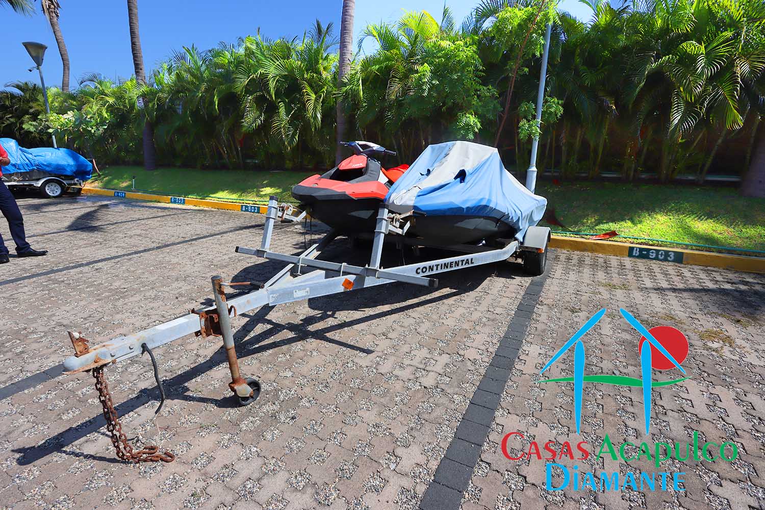 La Isla Bali 803 - Motos 3