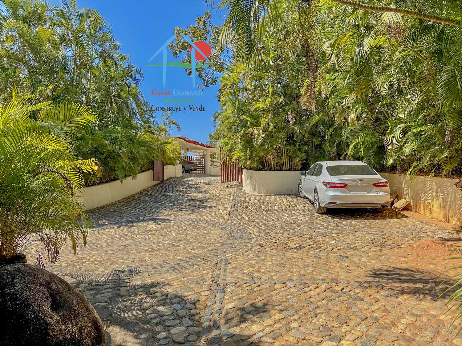 Cascada 8 - Estacionamiento 3