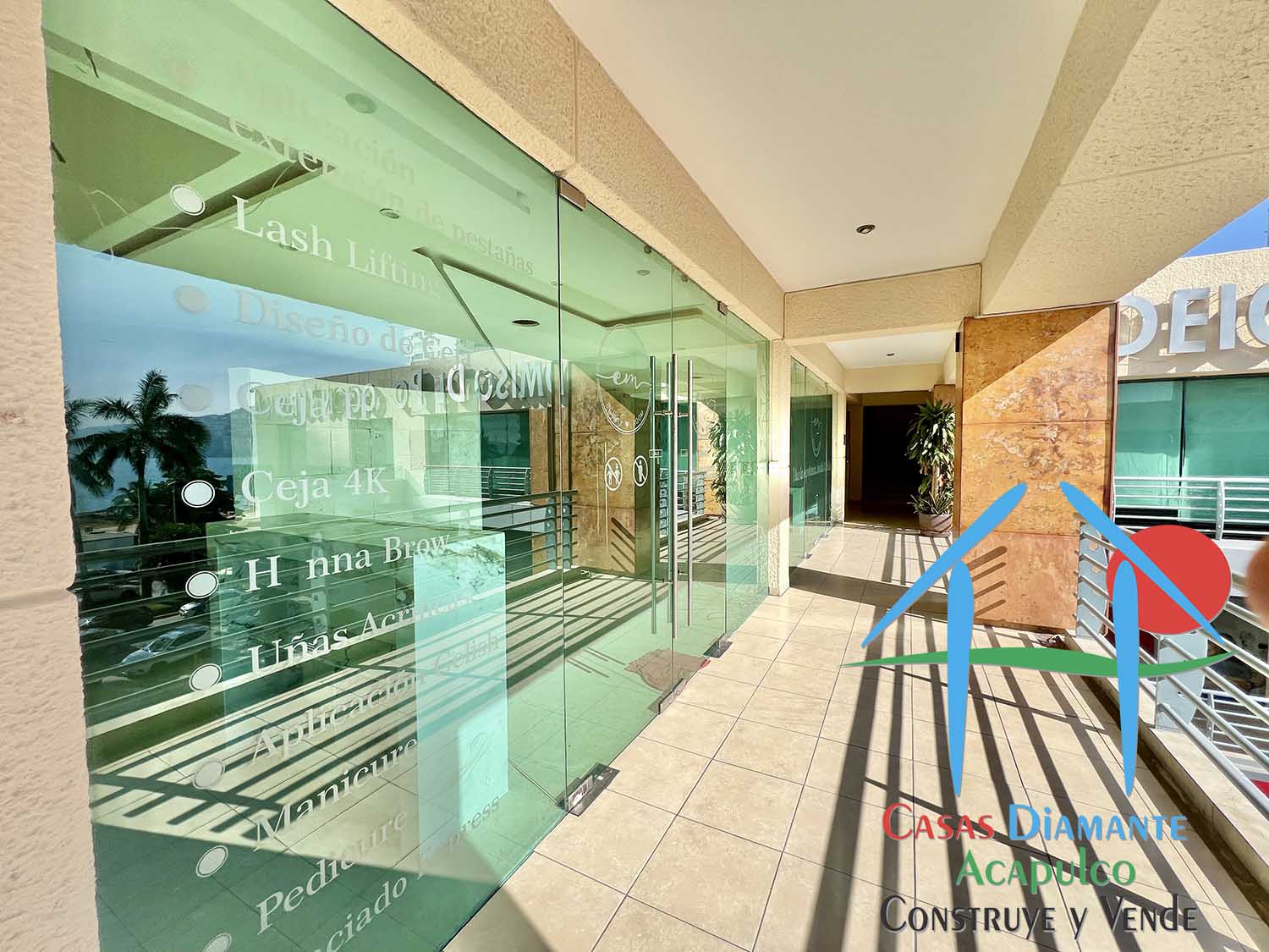 Plaza Arrecife Local Planta Alta - Acceso 2