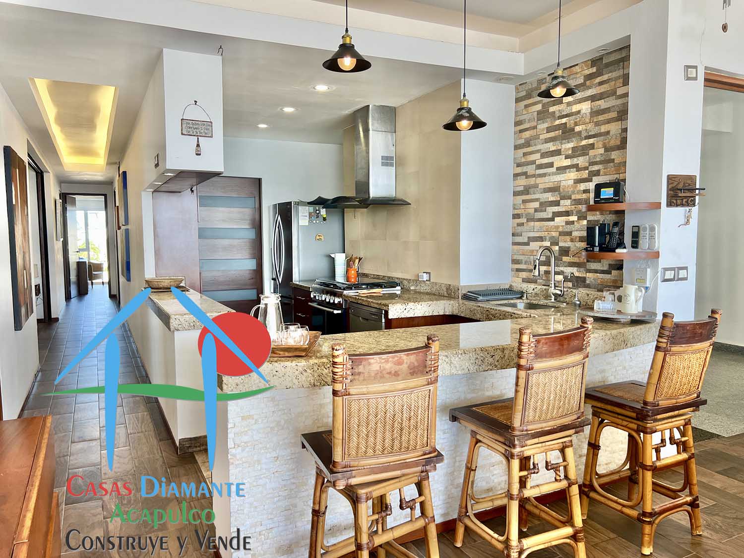 Ocean Front 201 - Cocina 2