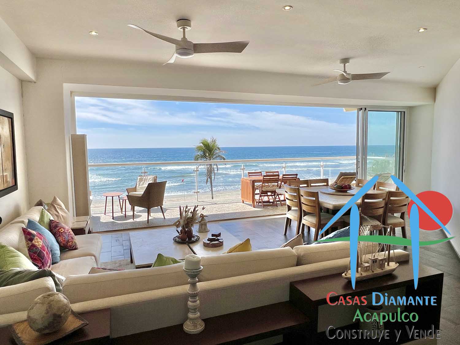 Ocean Front 201 - Estancia 2