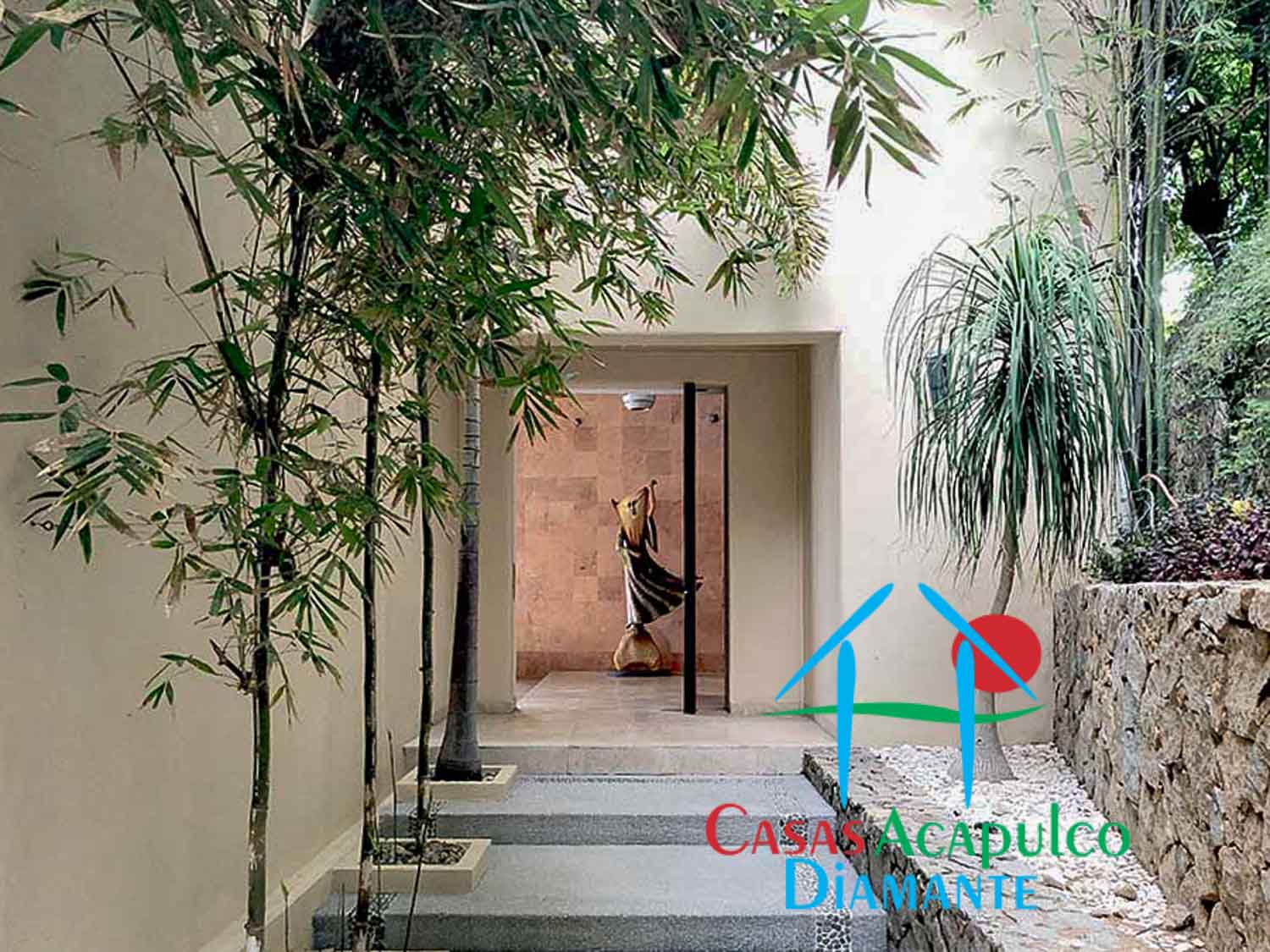 Carabela 30 - Acceso 1