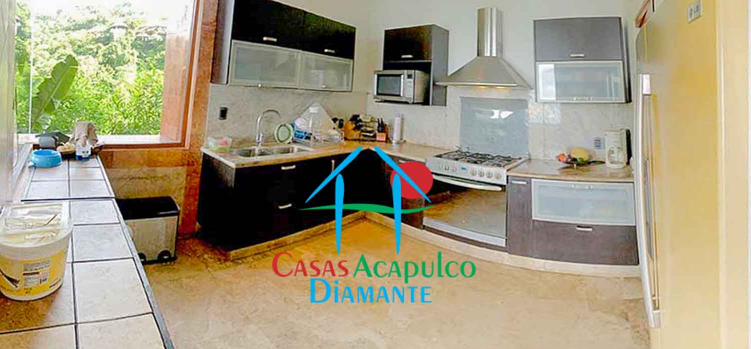 Carabela 30 - Cocina 1