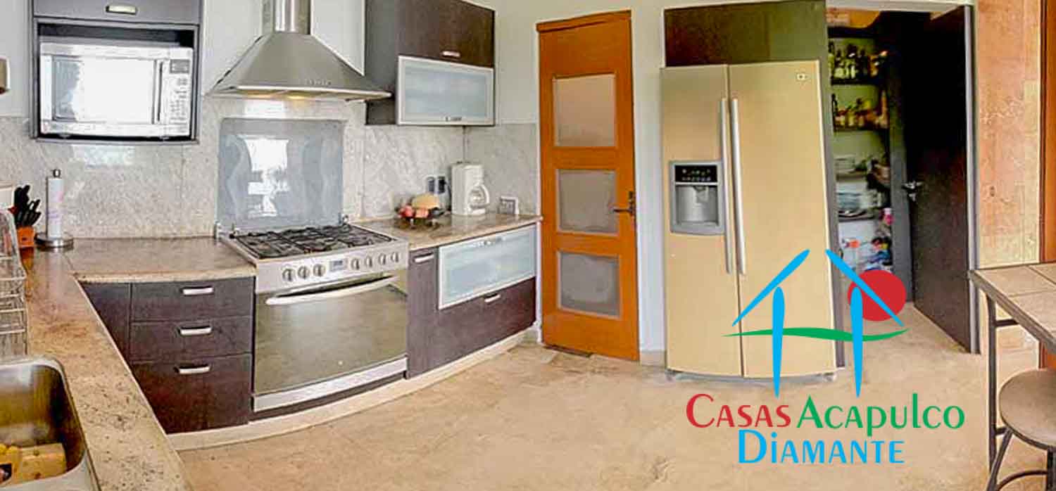 Carabela 30 - Cocina 2