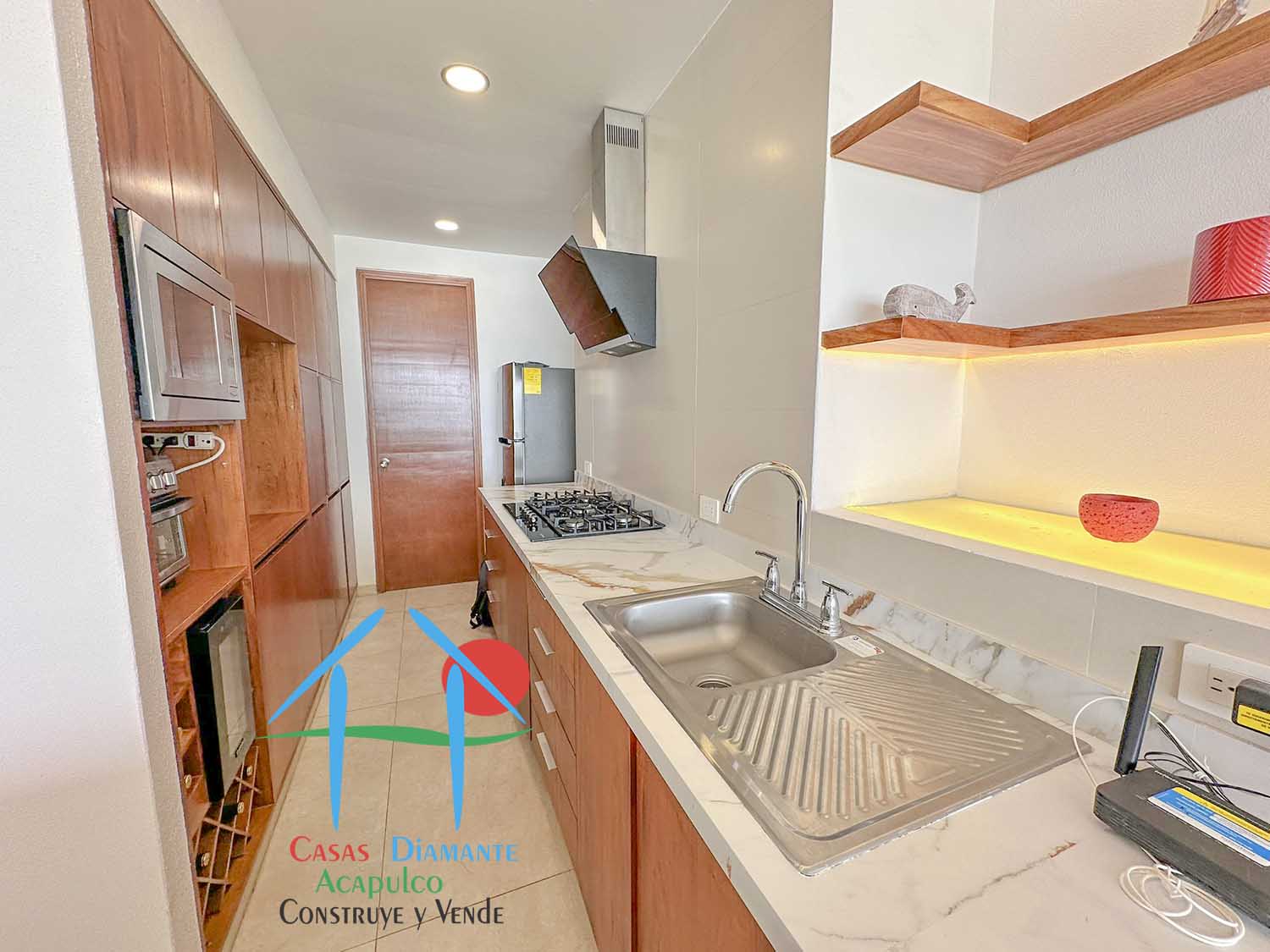 Ocean Front 401 - Cocina 4
