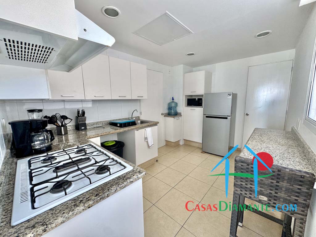 Acqualina Skylife Norte 1102 - Cocina 1