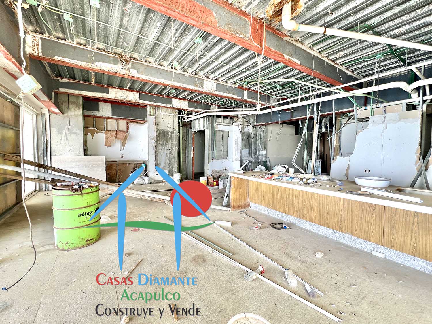 Ocean Front 905 - Cocina 1