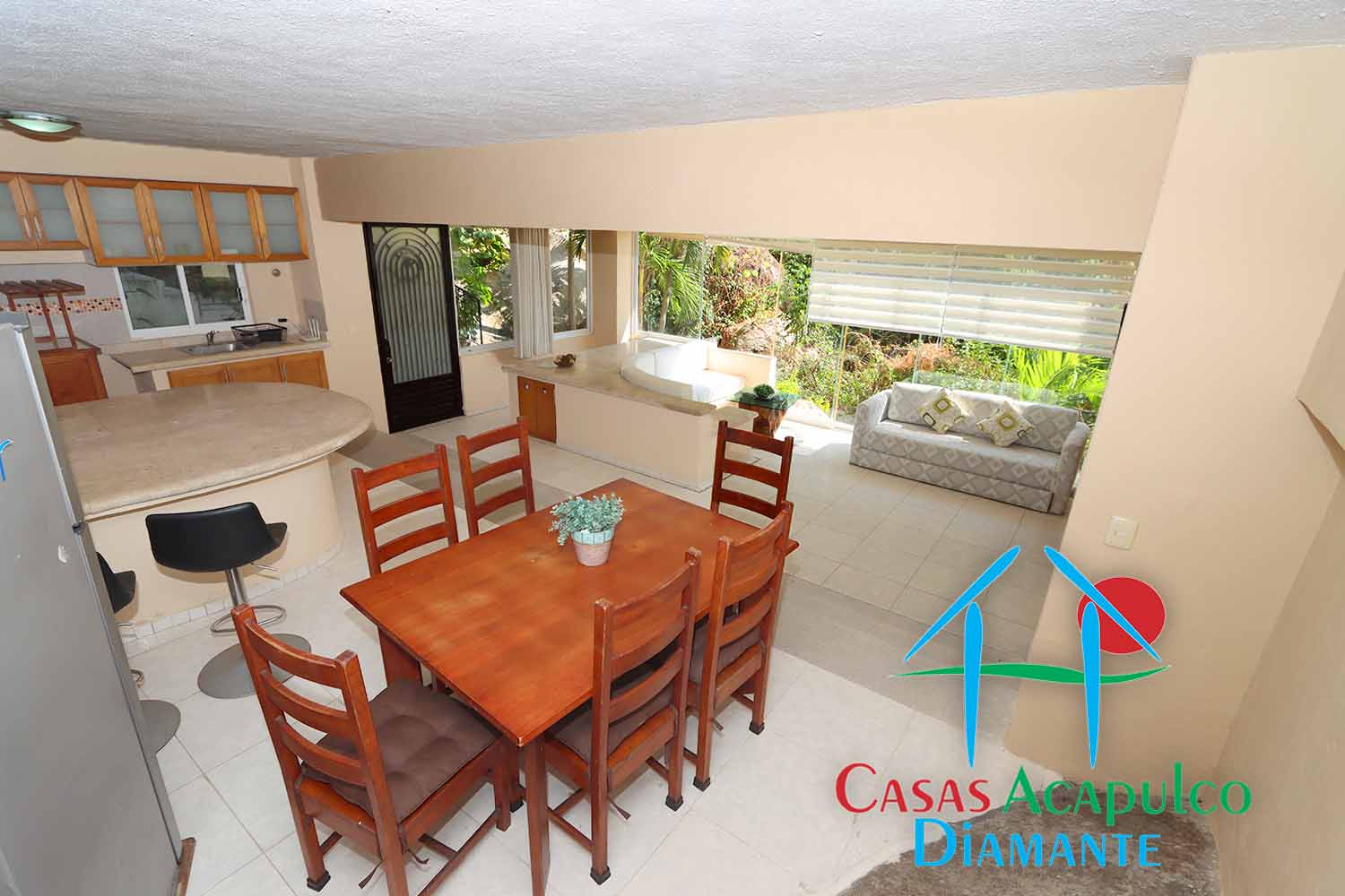 Punta Pichilingue J Cov - Estancia 14