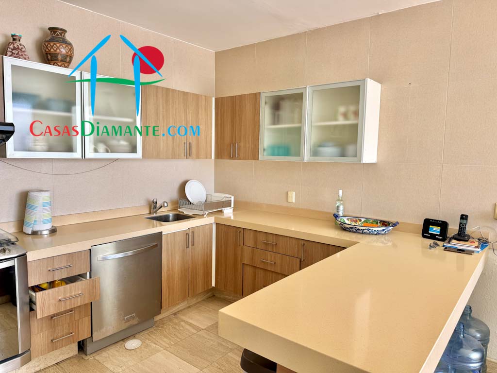Brisas Diamante Villa 98 - Cocina 3 Brisas Diamante Villa 98 - Cocina 3