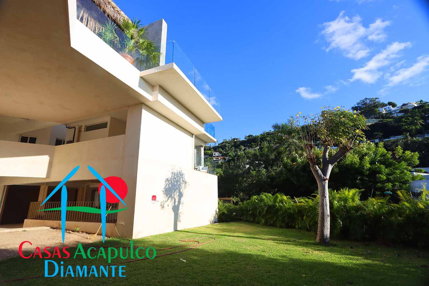 Tres Vistas - Fachada 8