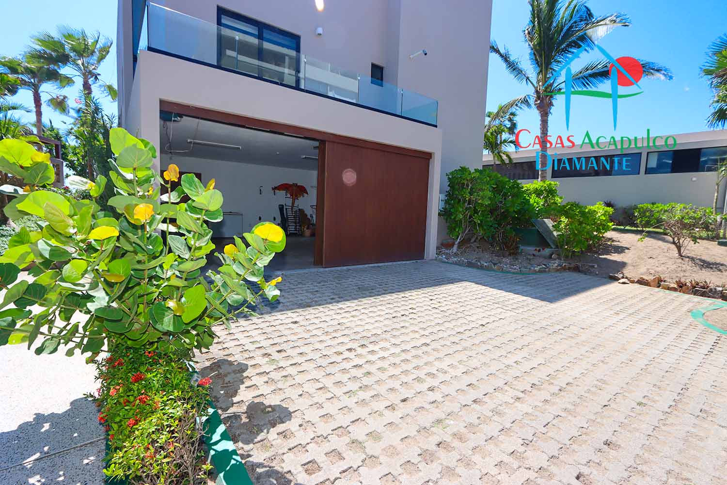 Delta 4 - Estacionamiento 1