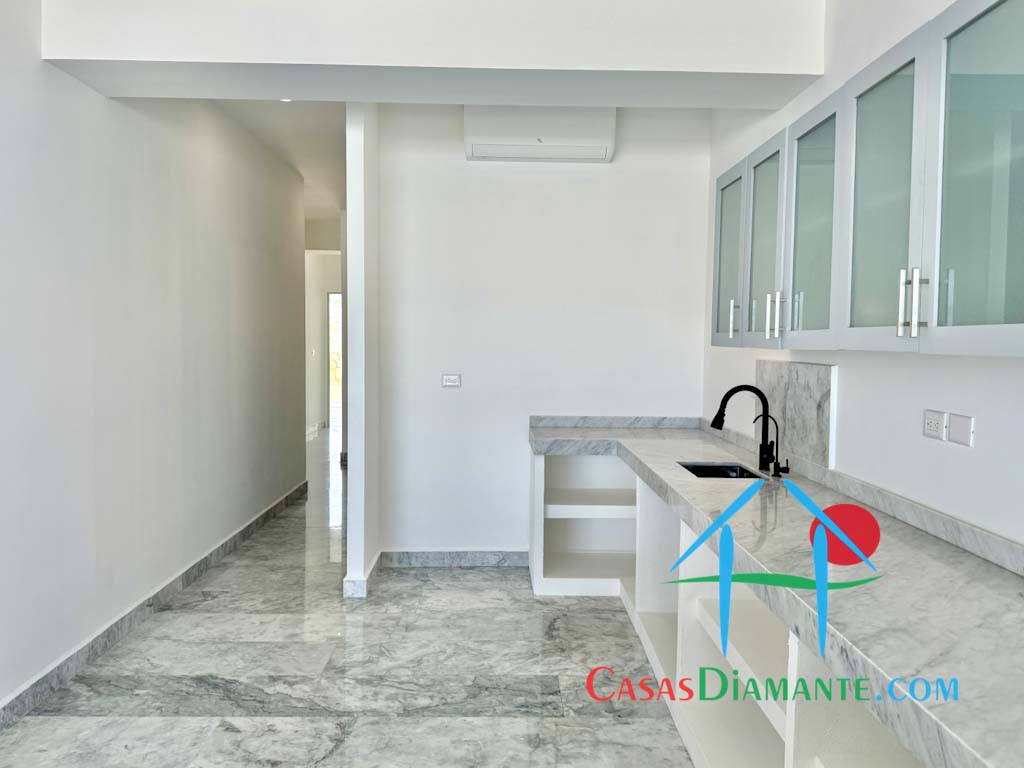 Ocean Front 202 - Cocina 7
