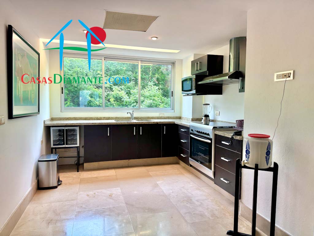 Vista Real San Marino 5 B2 - Cocina 1
