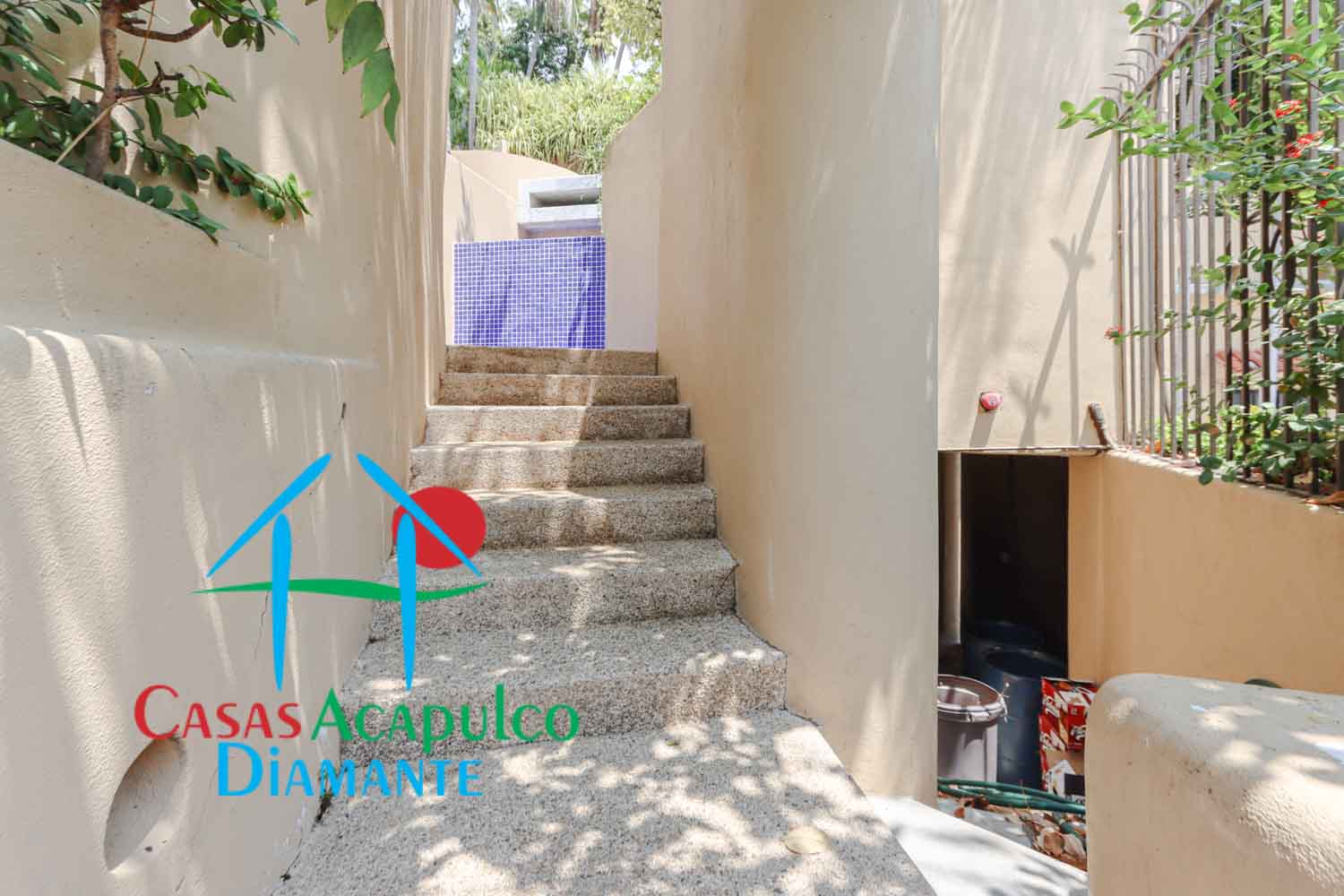 Villa del Río - Acceso 2