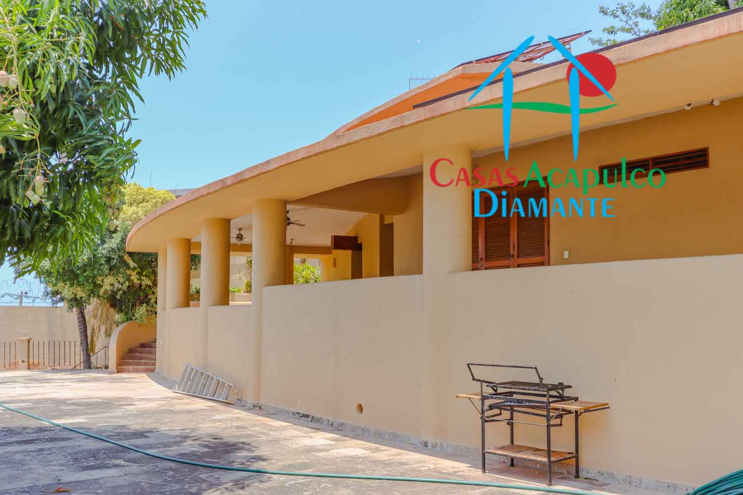 Villa del Río - Fachada 6