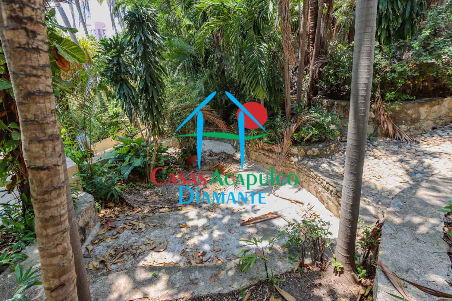 Villa del Río - Jardines 6