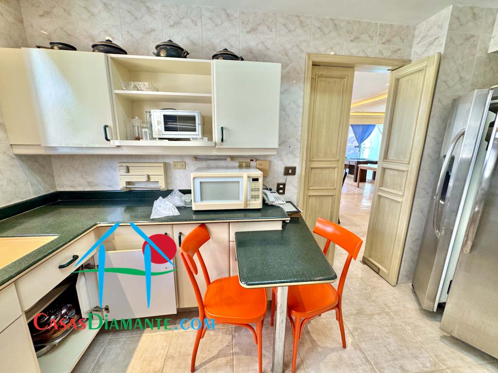 La Perla PH 1702 - Cocina 4