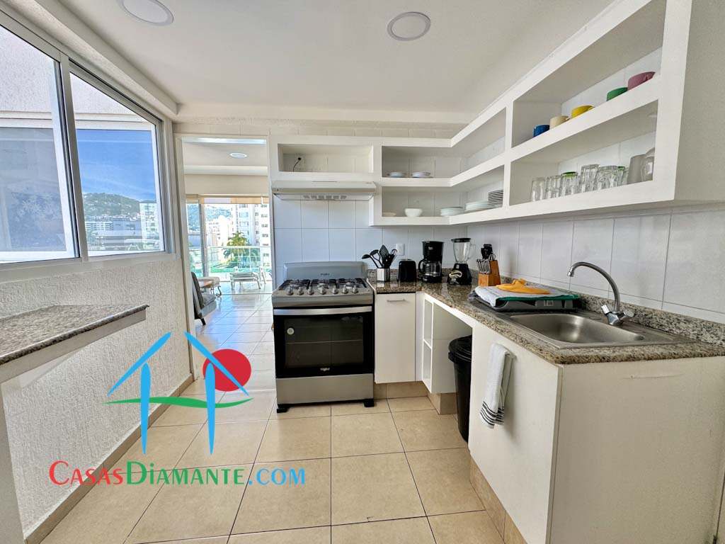 Acqualina Skylife Norte 302 - Cocina 2